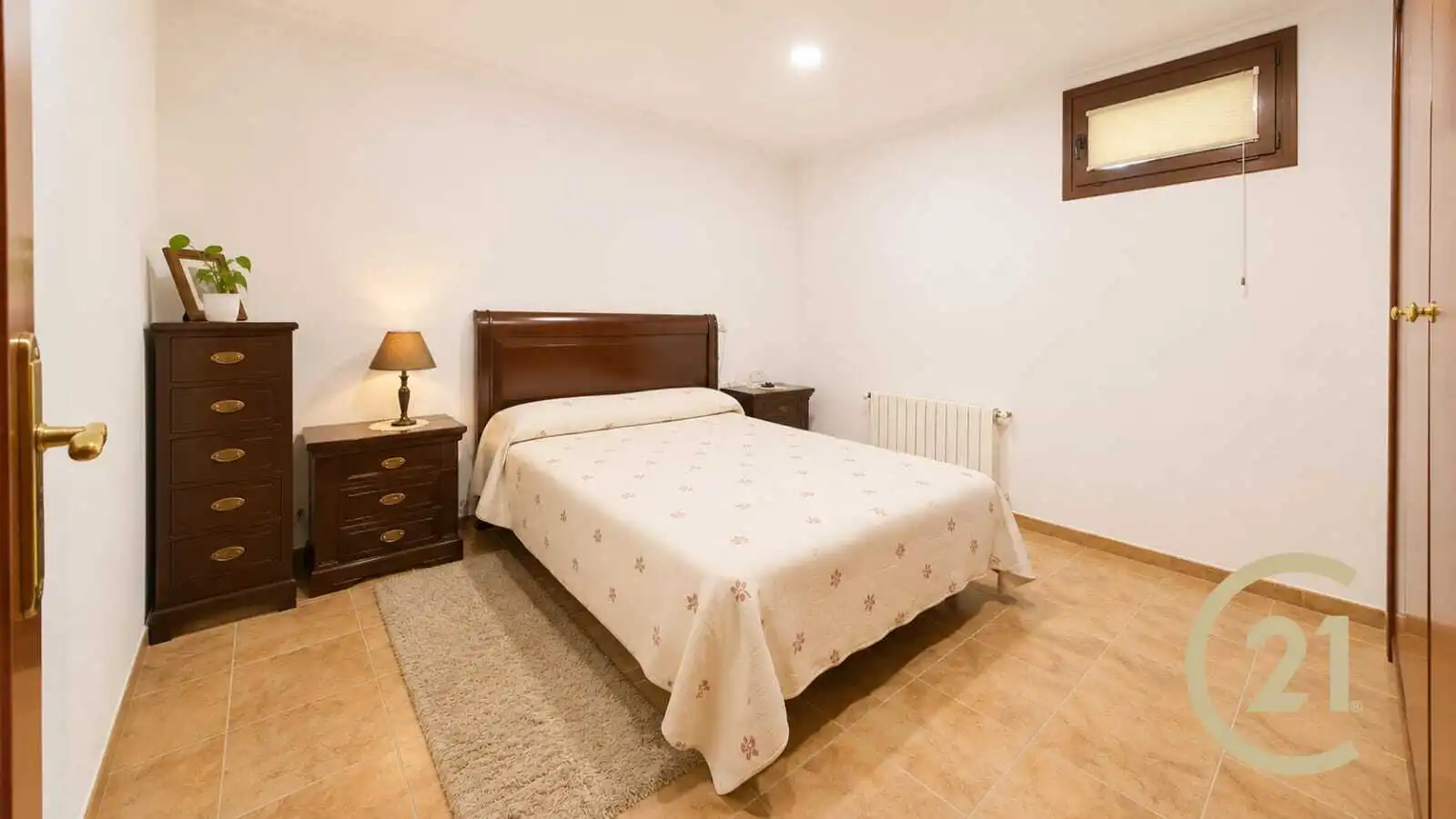 Dormitori de Casa o xalet en venda en Ronda amb Aire condicionat, Calefacció i Jardí privat
