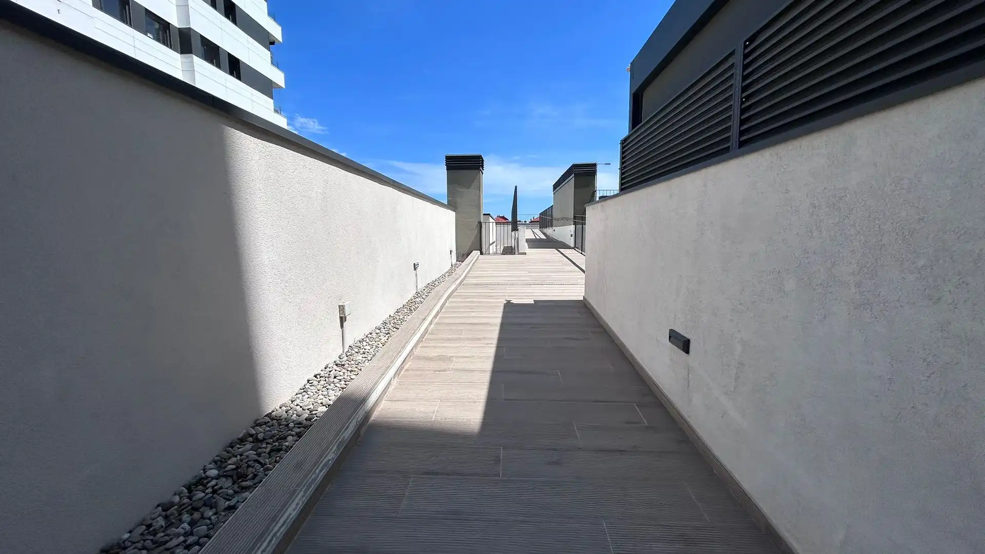 Terrassa de Pis en venda en Cornellà de Llobregat amb Traster i Piscina