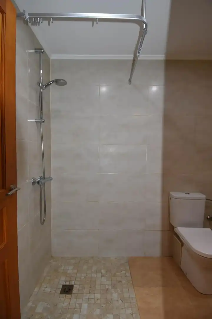 Baño de Piso en venta en Girona