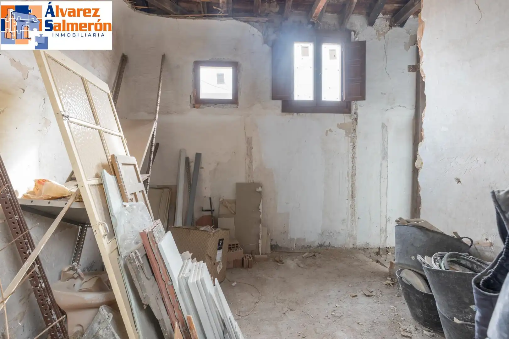 Attic for sale in MARQUES DE GERONA, Centro - Sagrario