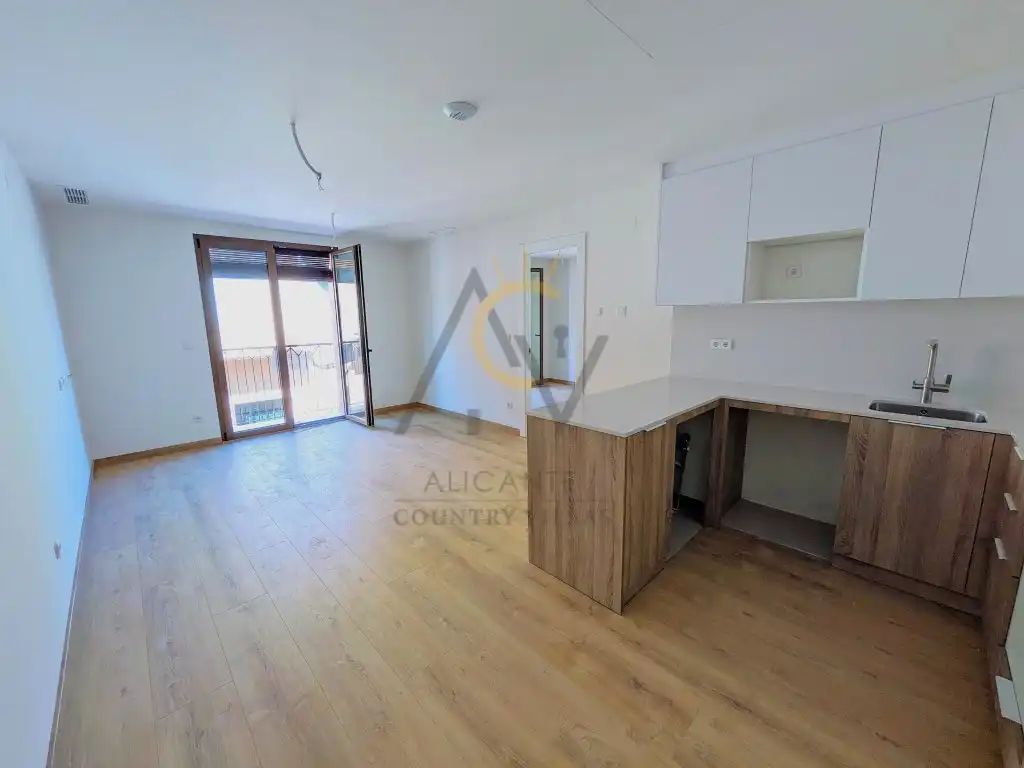 Apartamento con terraza en venta en Calle Juan Albentosa, imagen 2