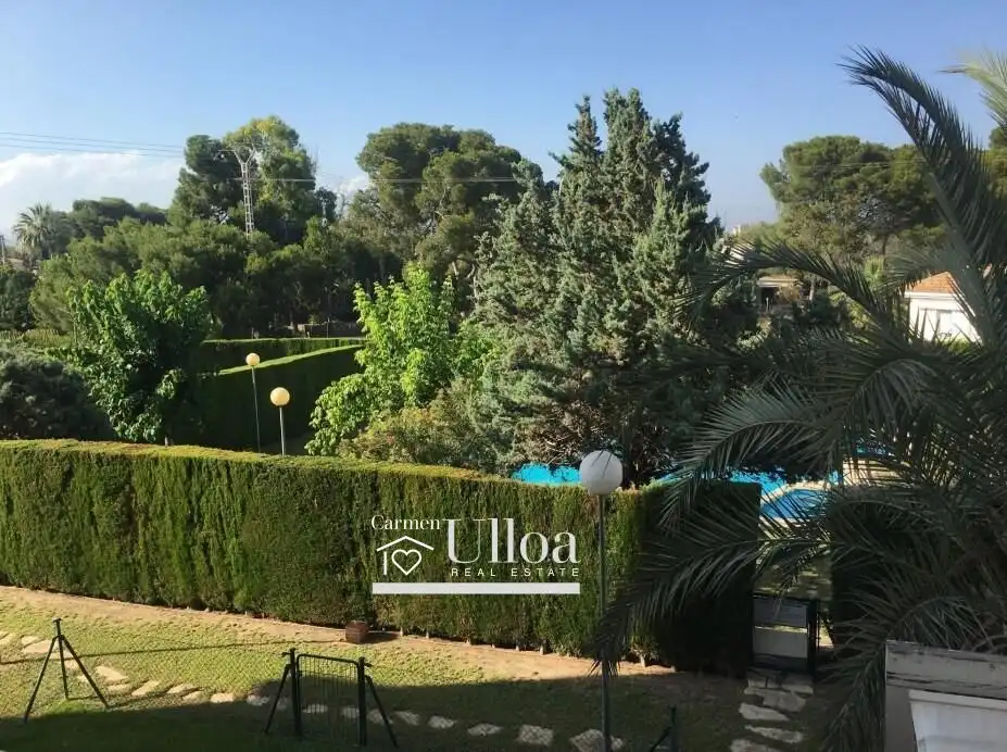 Piso en venta en El Campello con Aire acondicionado, Calefacción y Jardín privado