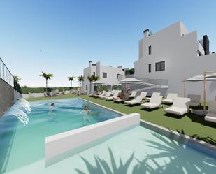 Piscina de Casa adosada en venda en Cox amb Aire condicionat, Jardí privat i Terrassa