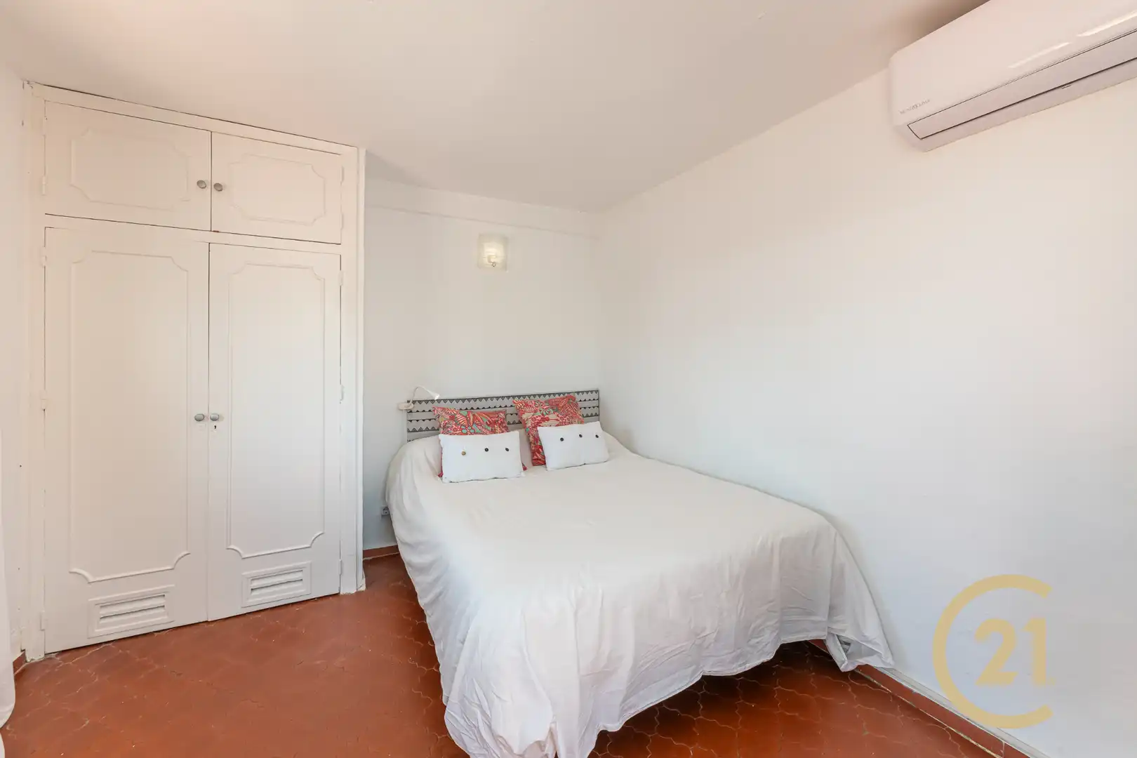 Habitación de Ático en venta en Marbella con Aire acondicionado, Terraza y Internet