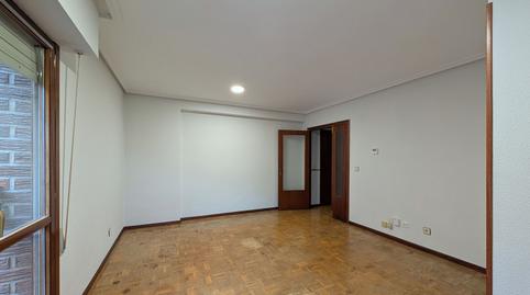 Foto 4 de Pis de lloguer a Vitoria-gasteiz - Calle Txalaparta, Adurtza, Vitoria - Gasteiz