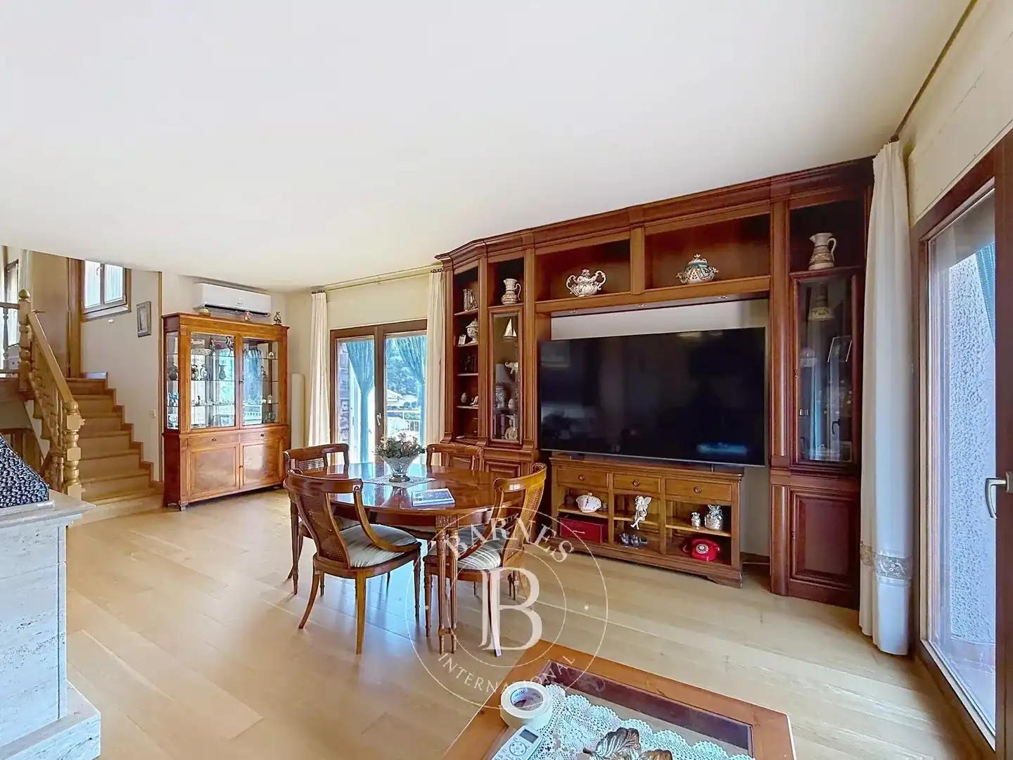 Sala d'estar de Casa o xalet en venda en Santa Susanna amb Aire condicionat, Calefacció i Jardí privat
