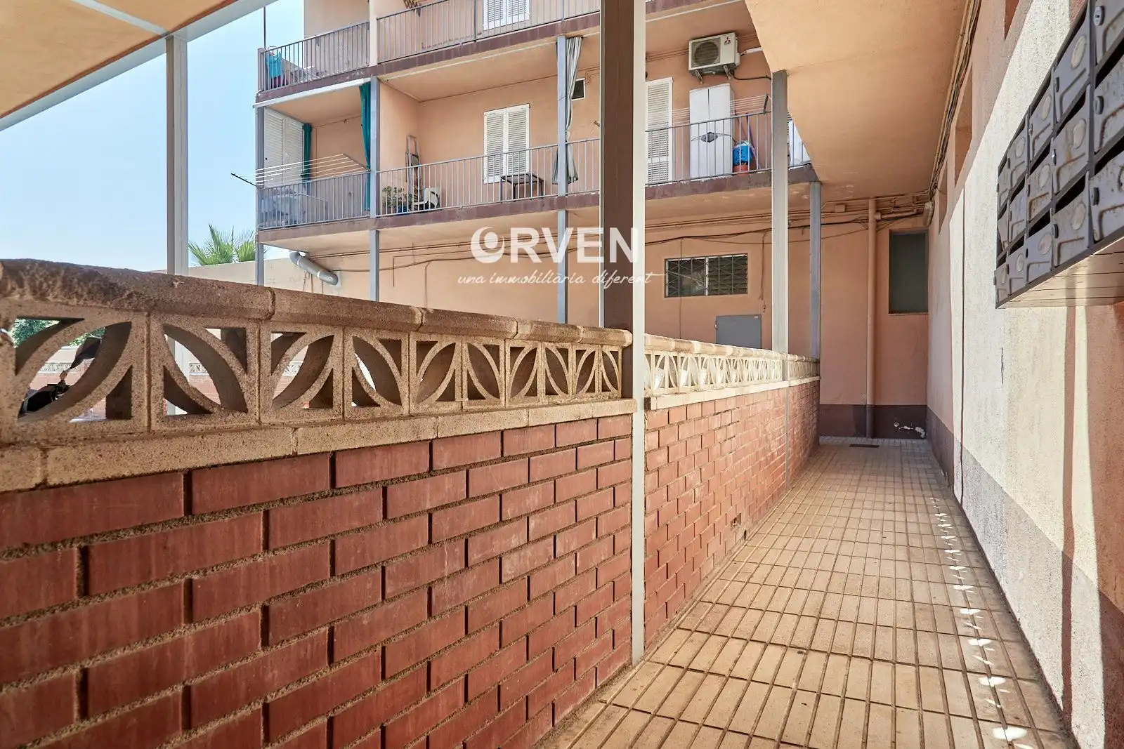 Vista exterior de Piso en venta en Torredembarra con Aire acondicionado, Calefacción y Terraza