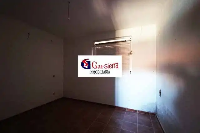 Habitación de Casa o chalet en venta en Erustes con Calefacción, Jardín privado y Trastero