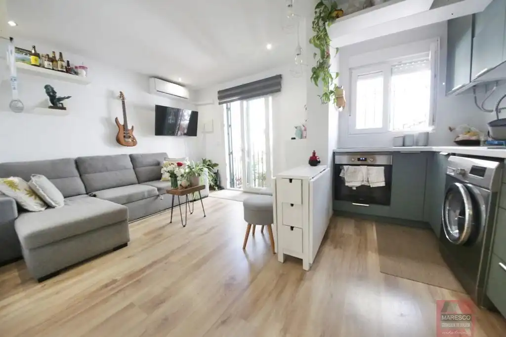 Wohnzimmer von Wohnungen zum Verkauf in Mijas mit Klimaanlage, Terrasse und Gemeinschaftspool