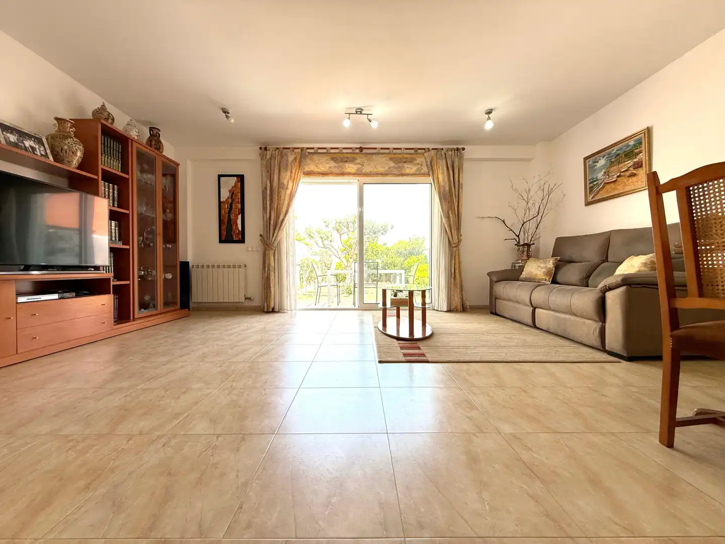 Sala de estar de Casa adosada en venta en El Morell con Calefacción, Jardín privado y Horno