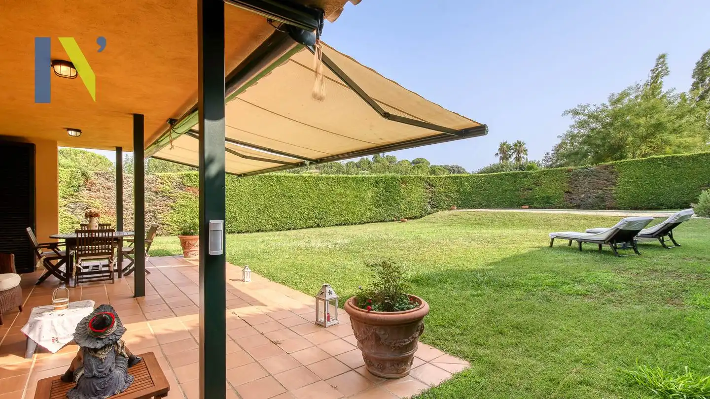 Casa amb piscina en venda a Avinguda Josep Maria de Ventos, imagen 8