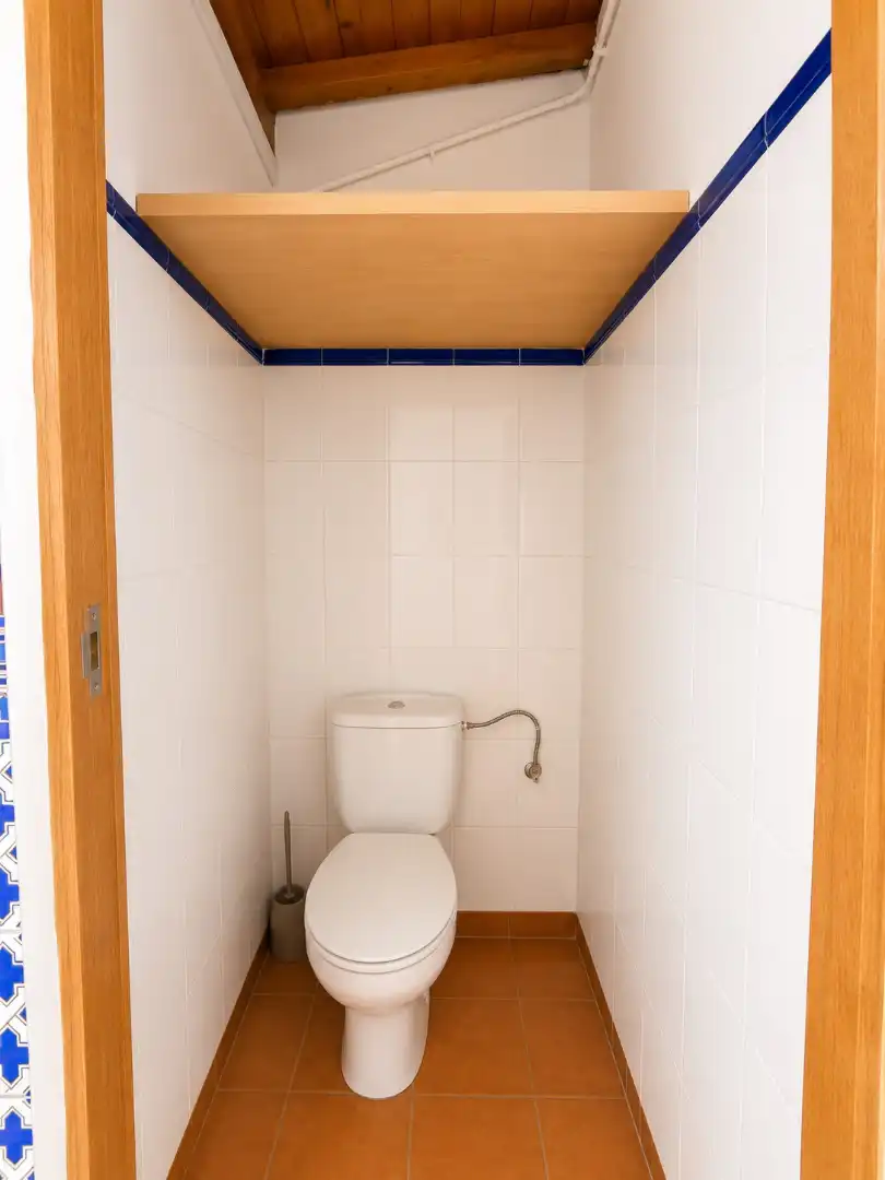 Bathroom of Commercial properties for sale in Sevilla
