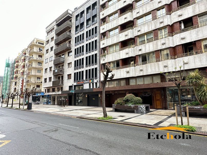 Exterior view of Garage for sale in Donostia - San Sebastián 