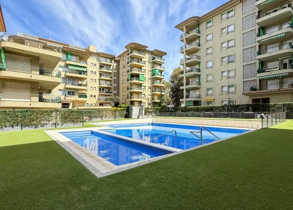 Pis amb piscina en venda a Platja d'Aro, imagen 2