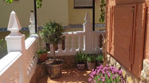 SERRA.Bajo vivienda , reformada con terraza privada  Listo para entrar a vivir!