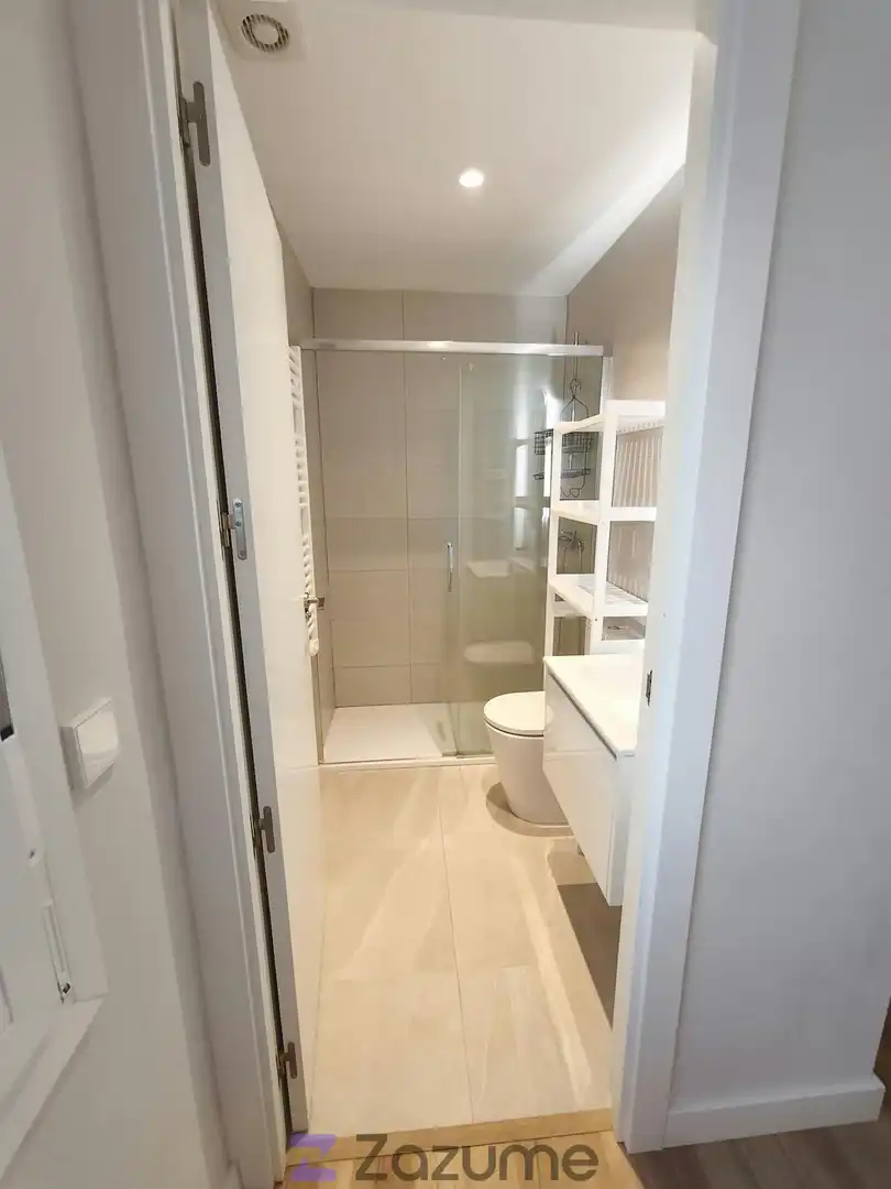 Bathroom of Flat for rent in Torrejón de Ardoz  with Air Conditioner, Heating and Furnished