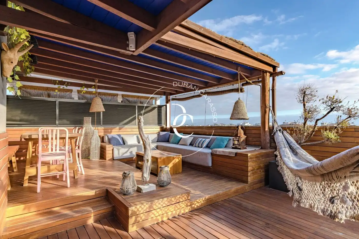 Penthouse with balcony for sale in Carrer de Manuel Llopis de Casades, imagen 2