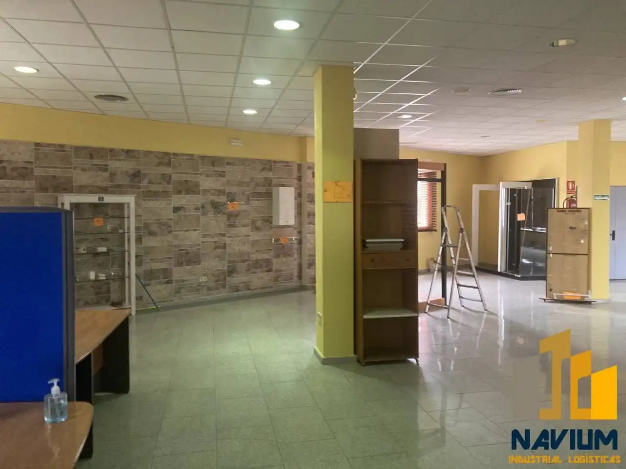 Industrial buildings for sale in La Cabrera  with Heating and Alarm
