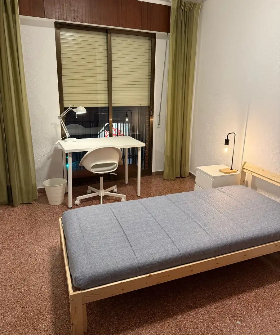 Dormitori de Apartament de lloguer en Centro