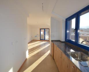 Kitchen of Flat for sale in Soutomaior  with Heating