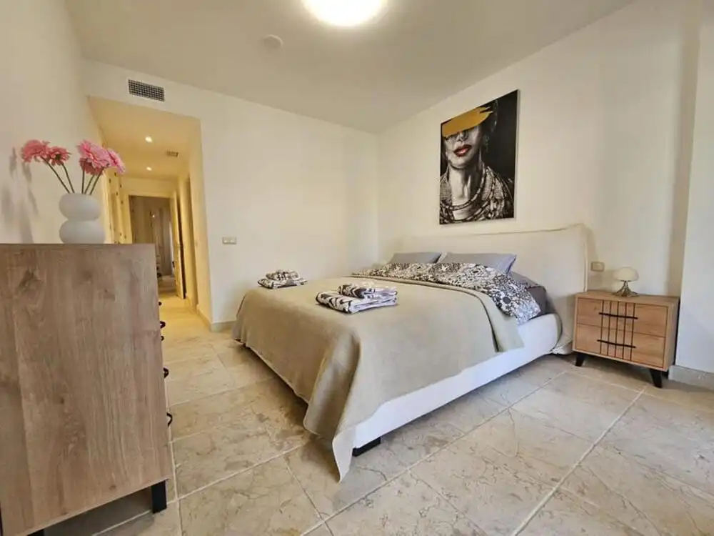 Schlafzimmer von Wohnungen zur Miete in Atalaya mit Klimaanlage, Terrasse und Abstellraum