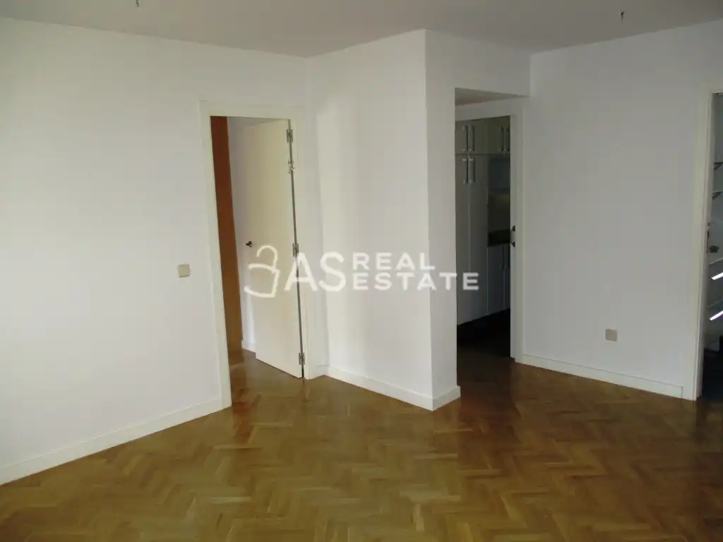 Piso en venta en Madrid con Aire acondicionado y Amueblado