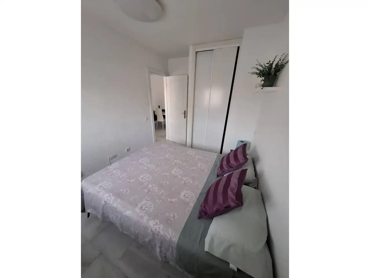 Habitación de Piso en venta en Roquetas de Mar con Aire acondicionado, Terraza y Piscina comunitaria