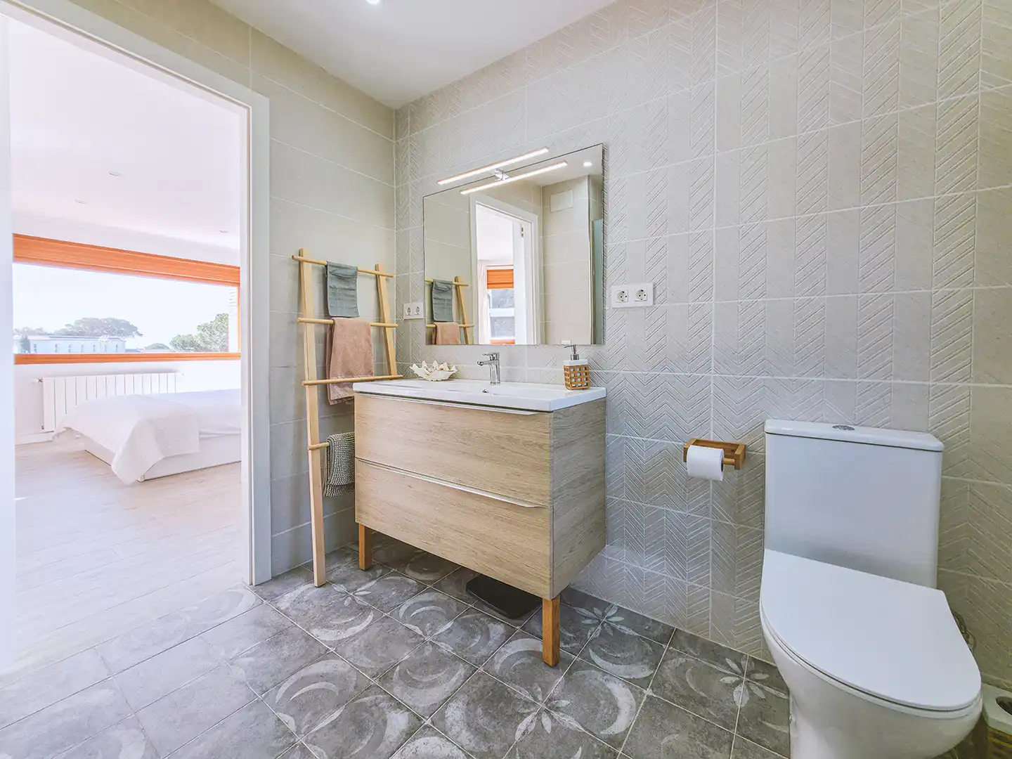 Bathroom of Houses for sale in Sant Pol de Mar  with Air Conditioner, Heating and Private garden