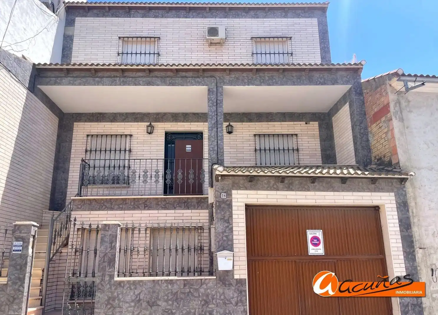 Vista exterior de Casa adosada en venta en Gilena con Terraza y Trastero