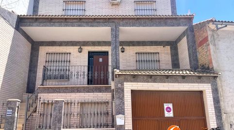 Foto 2 de Casa adosada en venta en García Lorca, Gilena, Sevilla