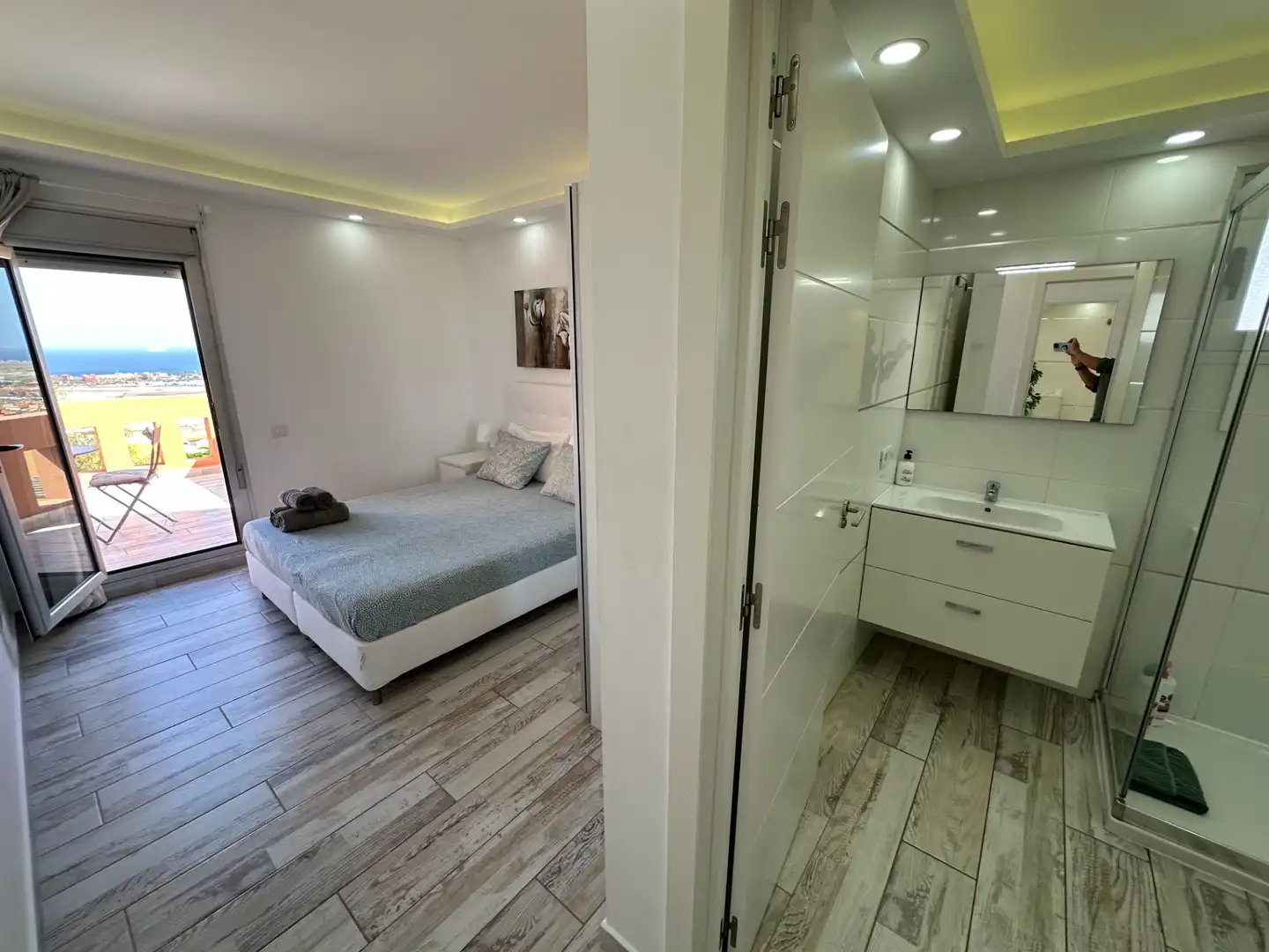 Casa aparellada amb terrassa en venda a Calle Tibiabin, imagen 11