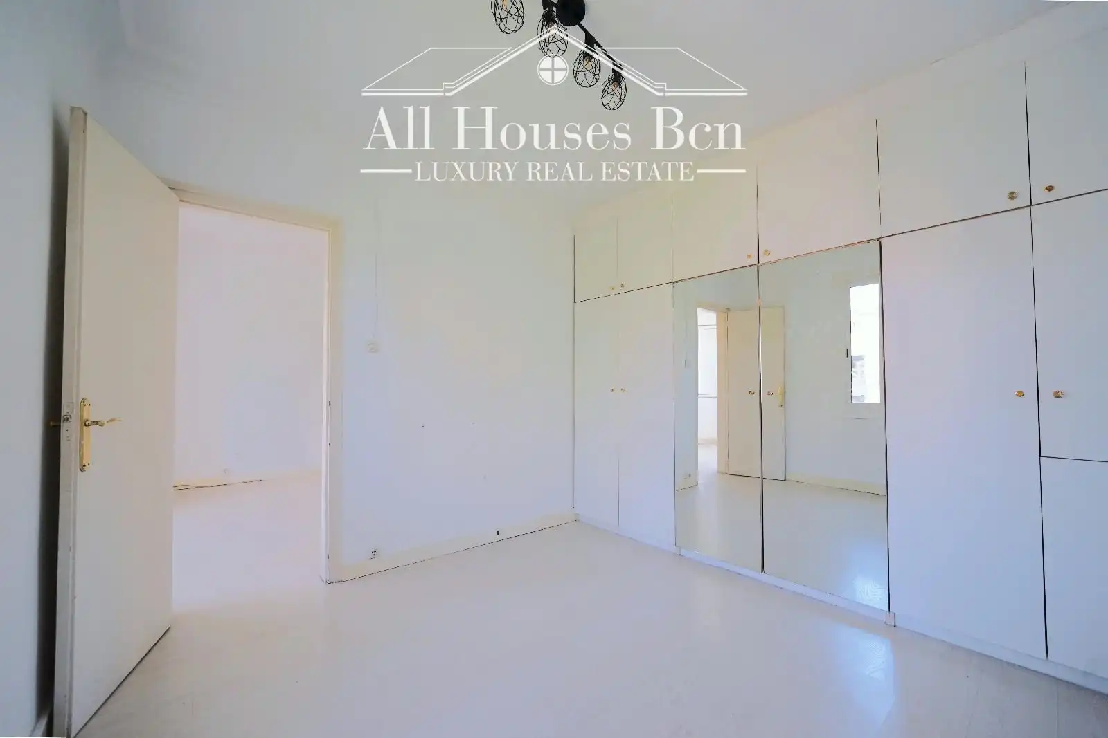 Habitación de Ático en venta en Barcelona con Trastero