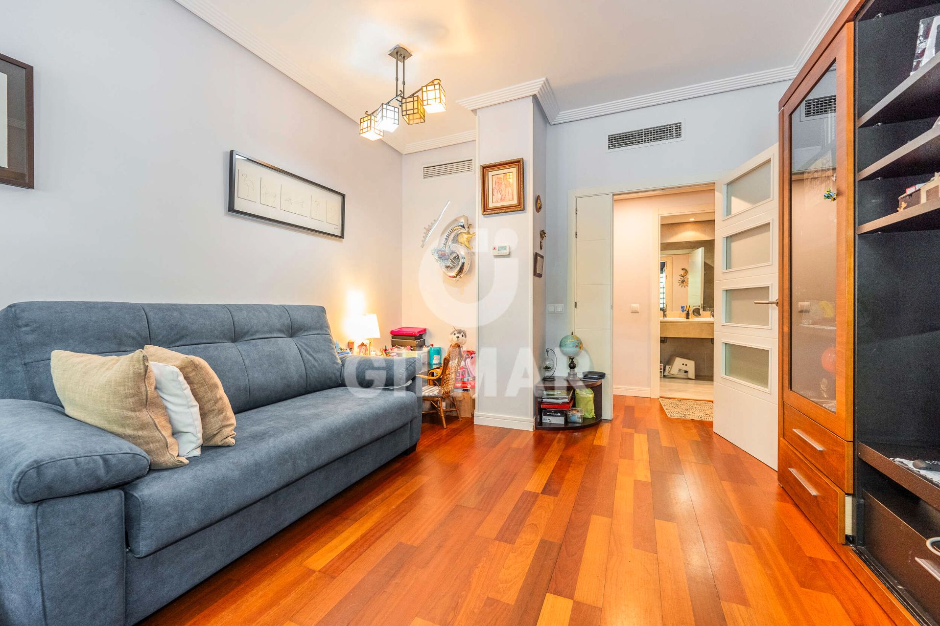Bedroom of Flat for sale in Alcobendas  with Air Conditioner, Heating and Terrace