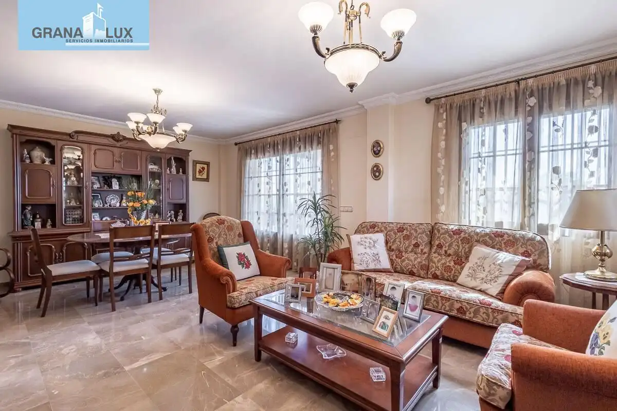 Casa con giardino in vendita a Calle Mariana Pineda, imagen 7