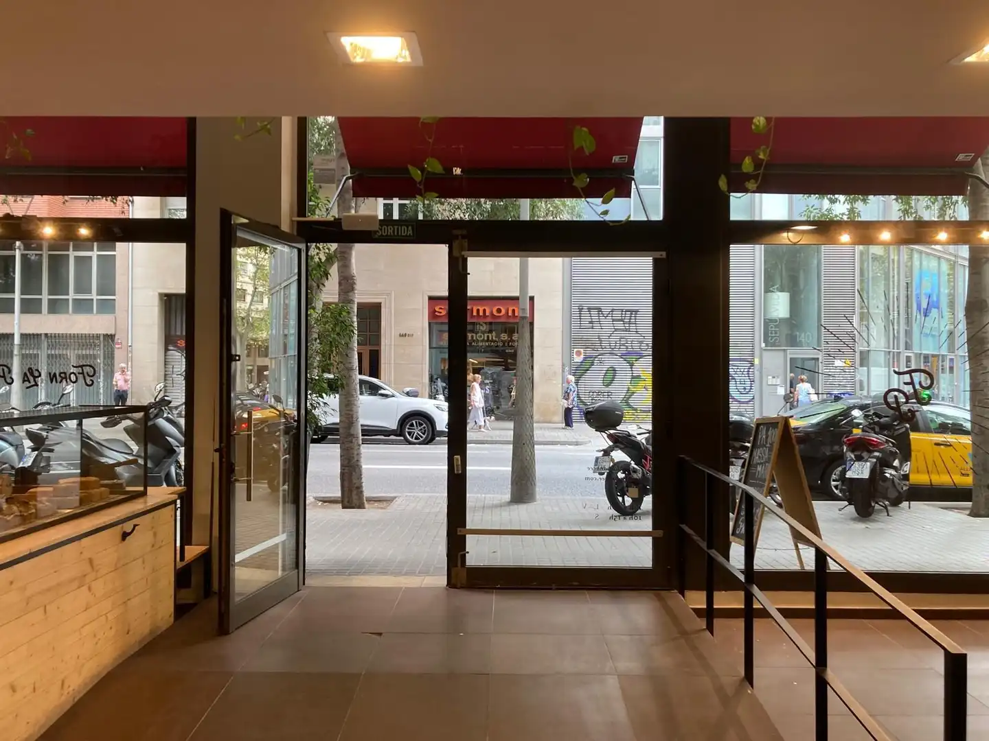 Local comercial en venta en DE SEPÚLVEDA 131, imagen 2