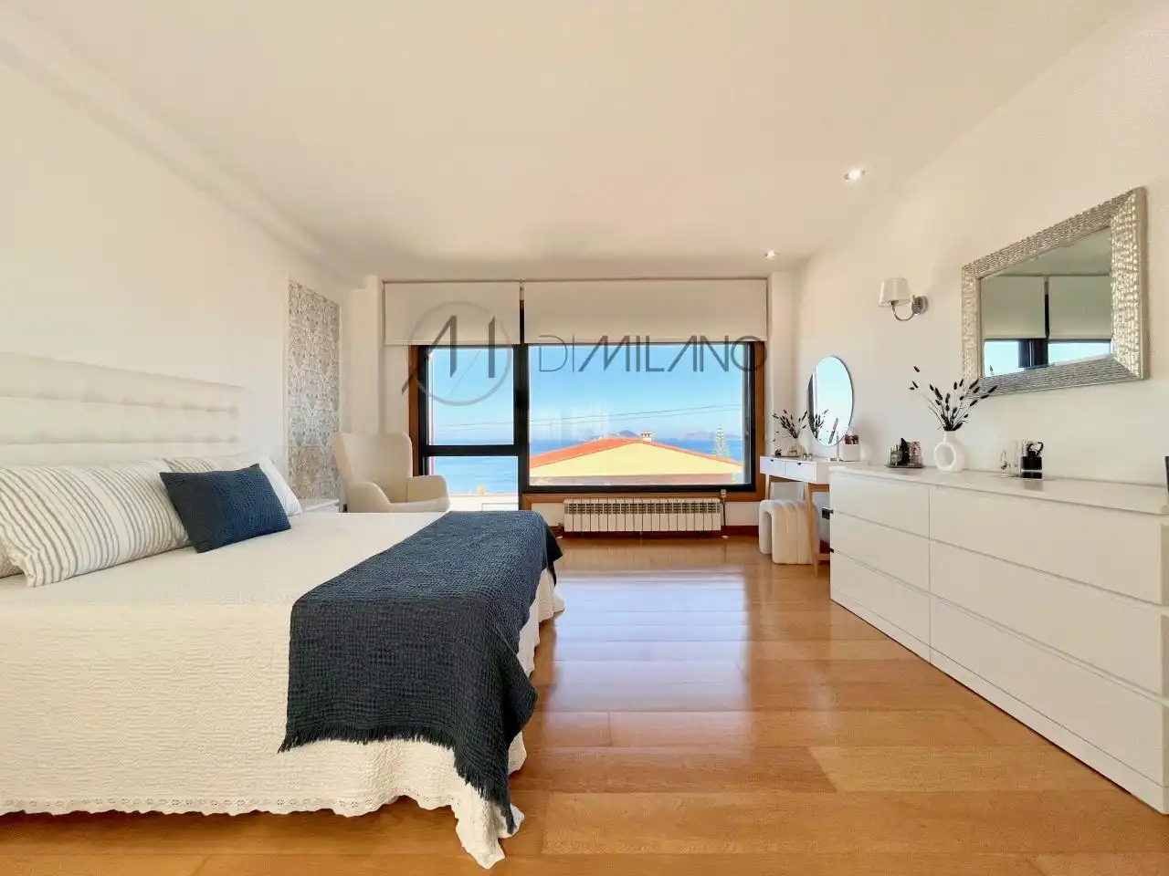 Bedroom of Houses for sale in Vigo   with Heating, Private garden and Terrace