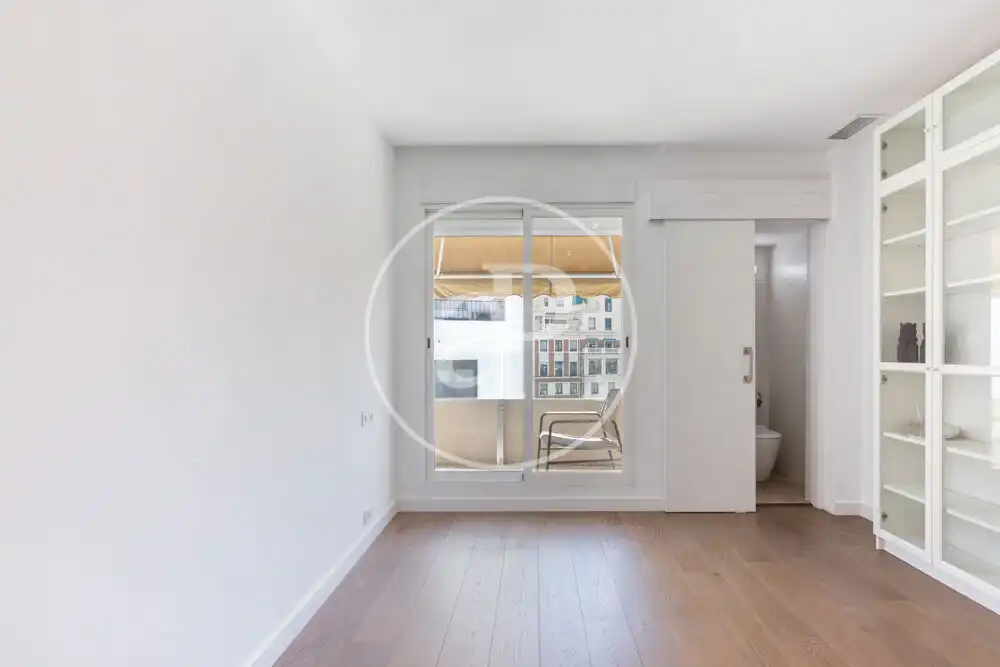 Terrasse von Wohnung zur Miete in Valencia mit Klimaanlage, Terrasse und Abstellraum