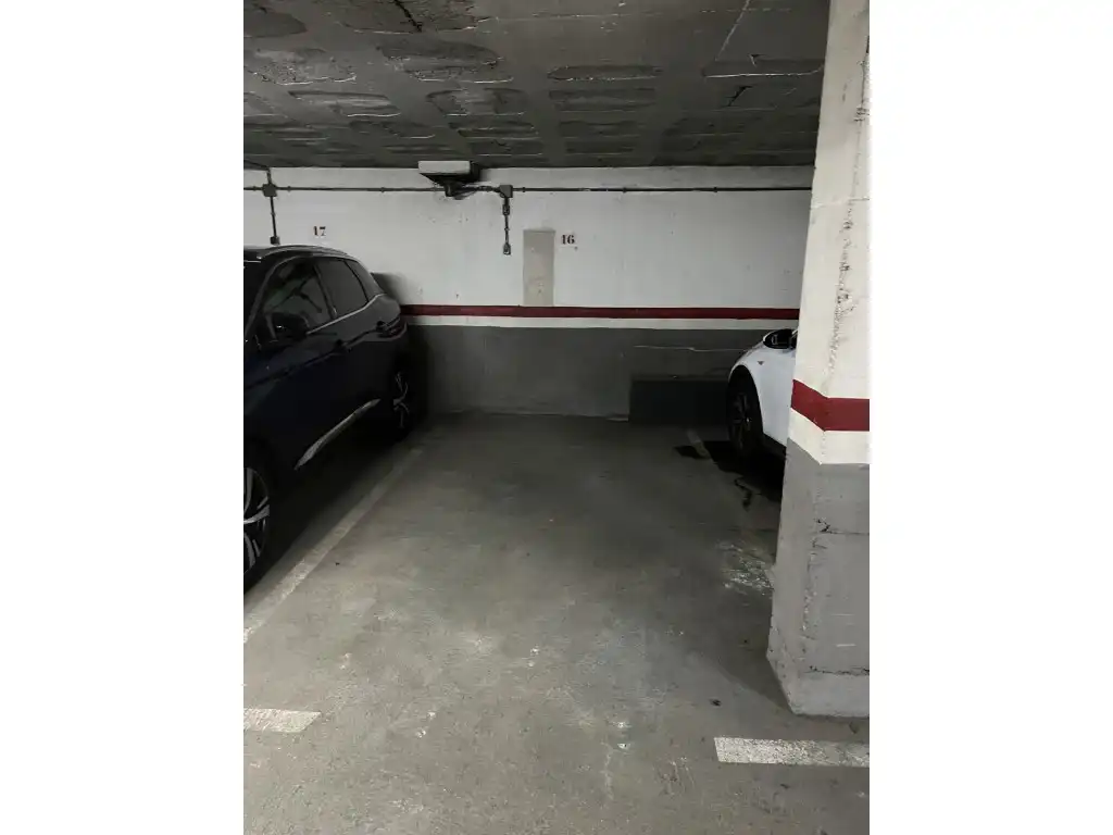 Einzelparkplatz zum Verkauf in Avenida Barcelona, imagen 10