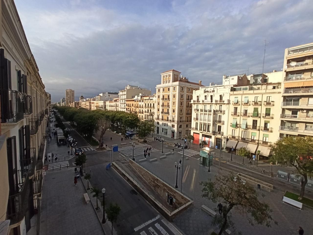 Oficina de lloguer a Nova, Eixample