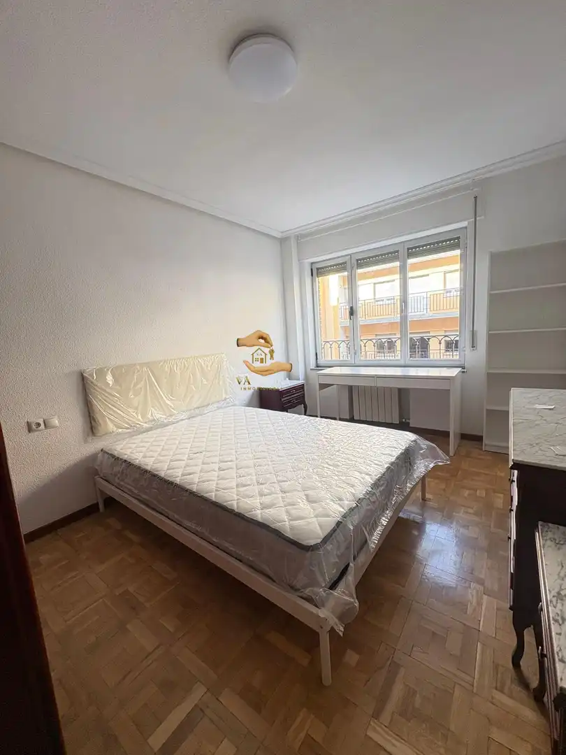 Schlafzimmer von Wohnung zur Miete in Salamanca mit Terrasse, Möbliert und Gemeinschaftspool