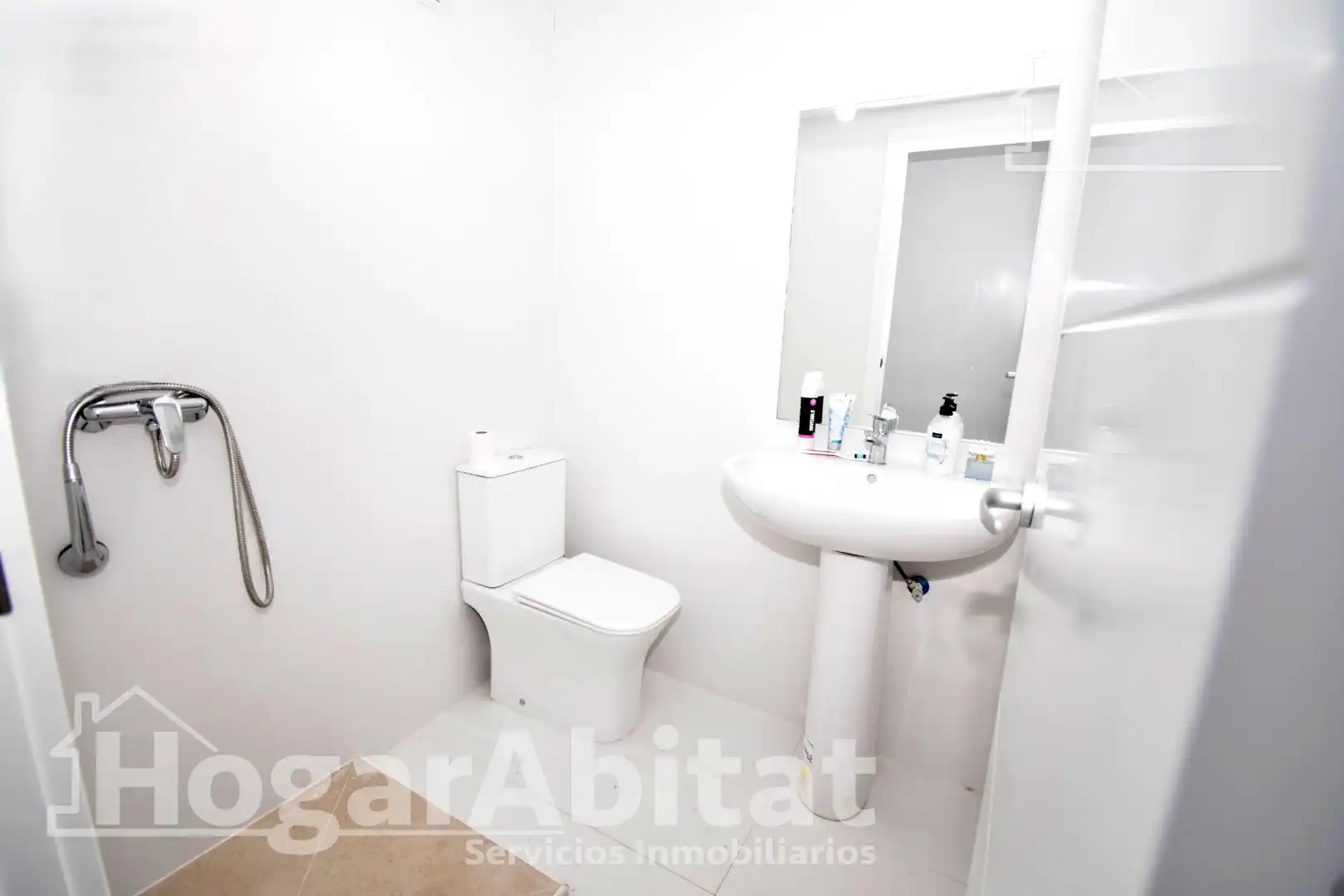 Bany de Pis en venda en Alaquàs amb Aire condicionat, Calefacció i Balcó