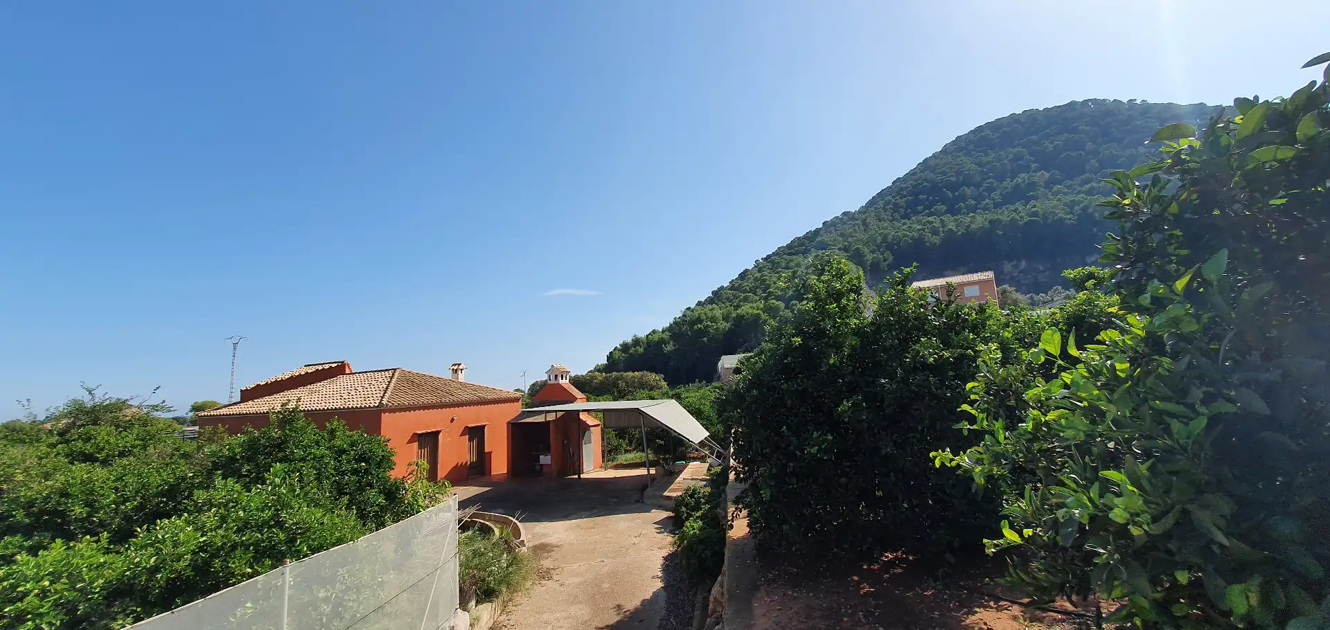 Vista exterior de Finca rústica en venda en Tavernes de la Valldigna amb Calefacció, Jardí privat i Terrassa