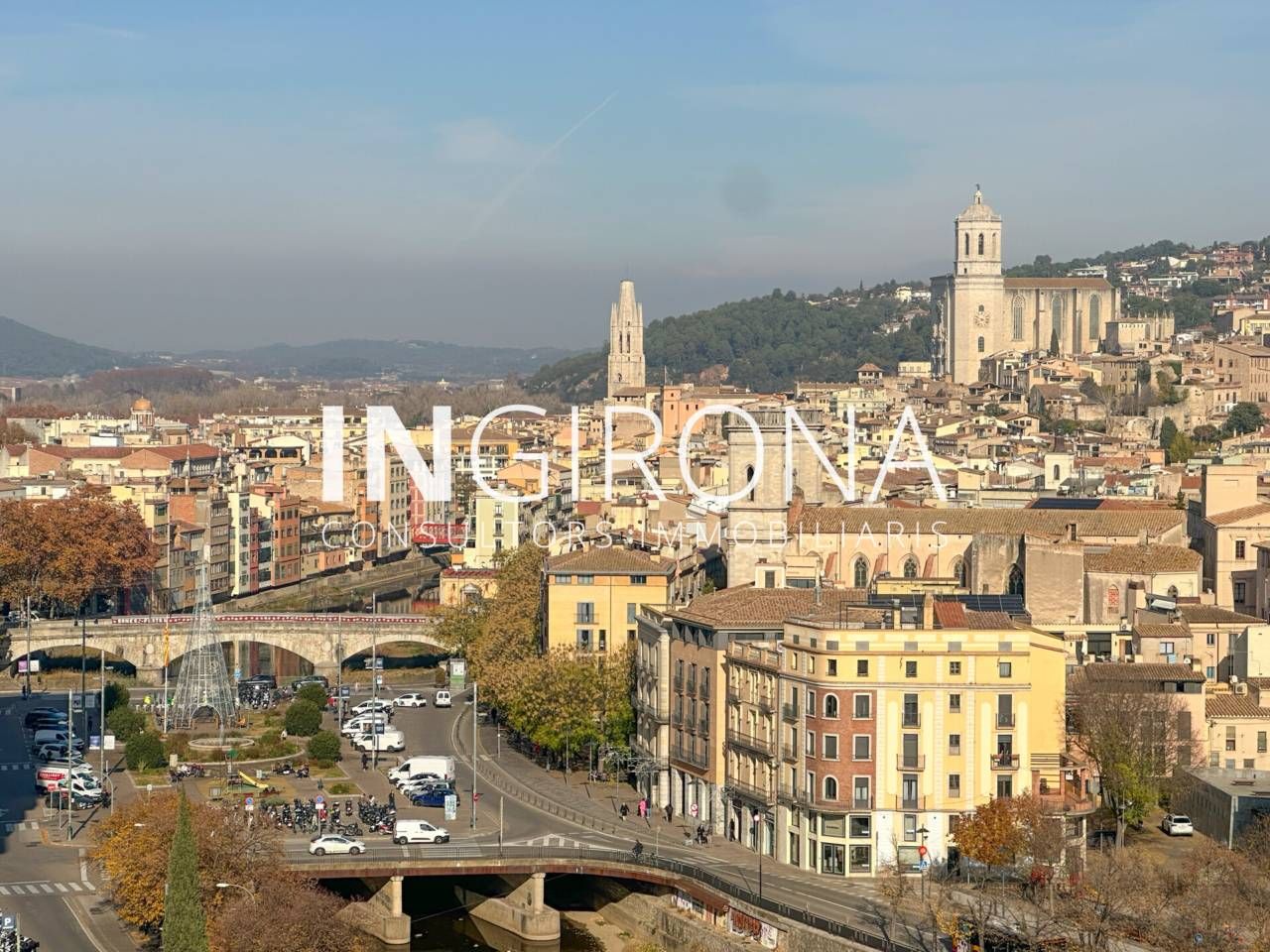 Außenansicht von Büro zum Verkauf in Girona Capital mit Klimaanlage und Heizung