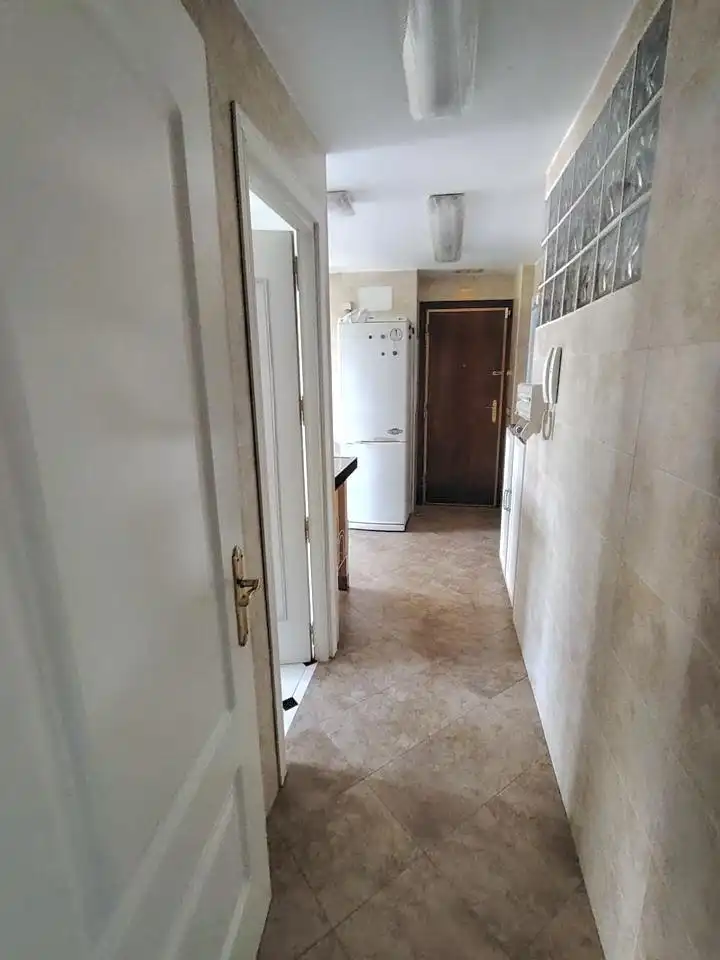 Flat for sale in Madrid  with Air Conditioner, Heating and Parquet flooring
