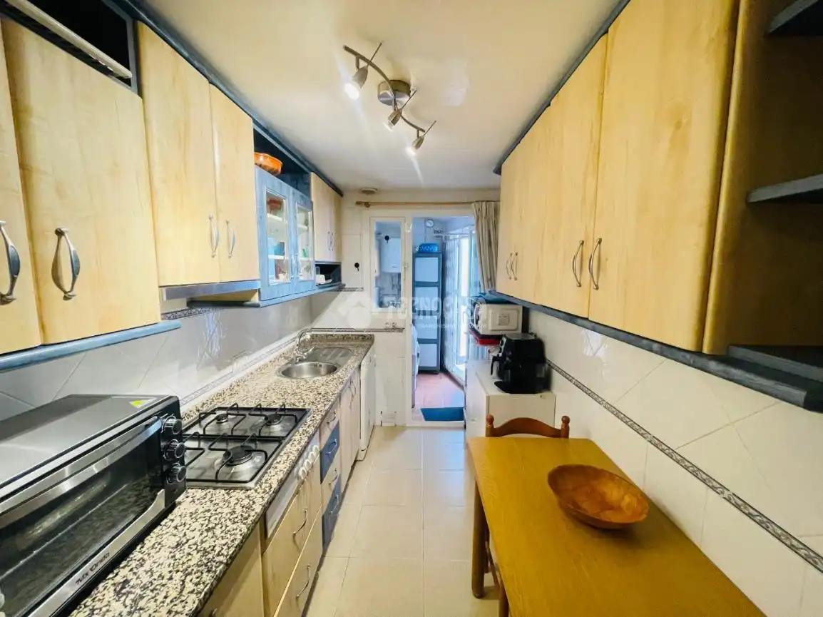 Kitchen of Flat for sale in Fuengirola  with Balcony