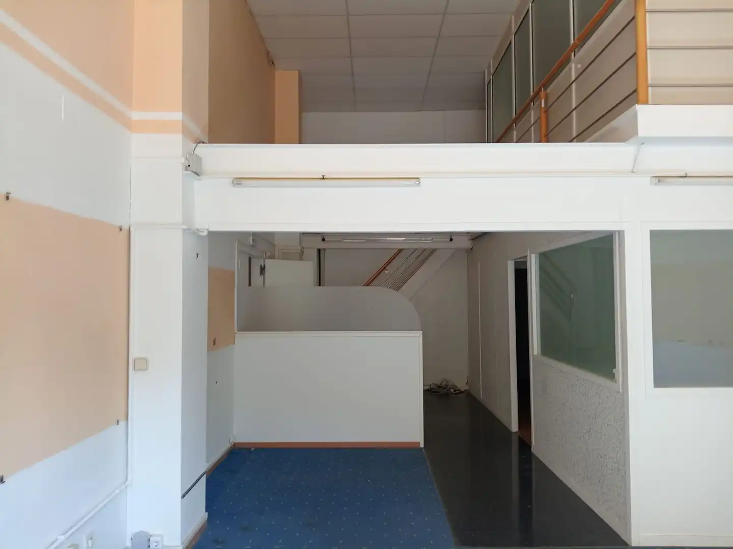 Local en venta en Sant Cugat del Vallès con Aire acondicionado