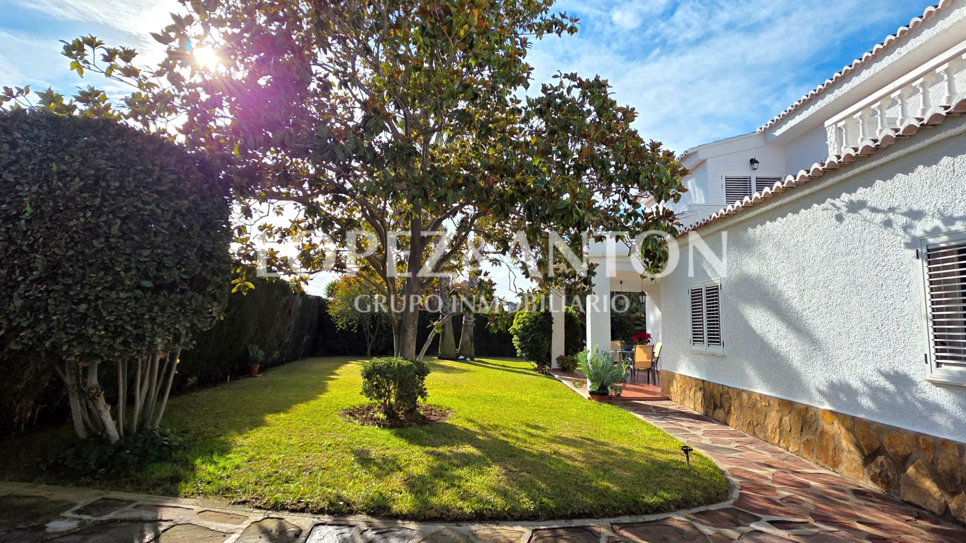 Jardí de Casa o xalet en venda en L'Eliana amb Aire condicionat, Calefacció i Jardí privat