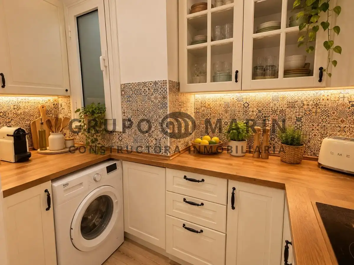 Flat with pool for sale in Avinguda Vila de Madrid, imagen 11