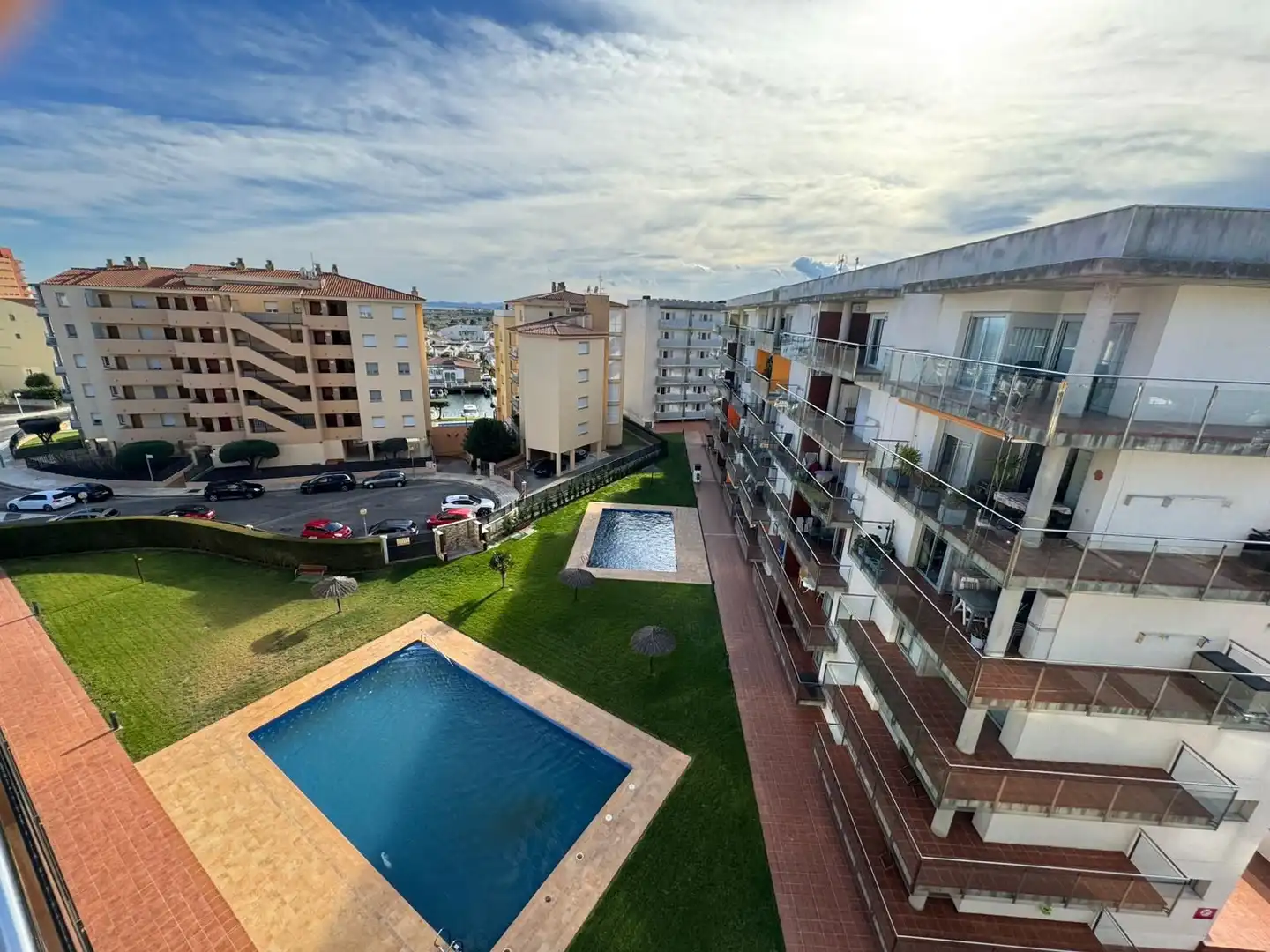 Vista exterior de Apartamento en venta en Roses con Aire acondicionado, Calefacción y Terraza