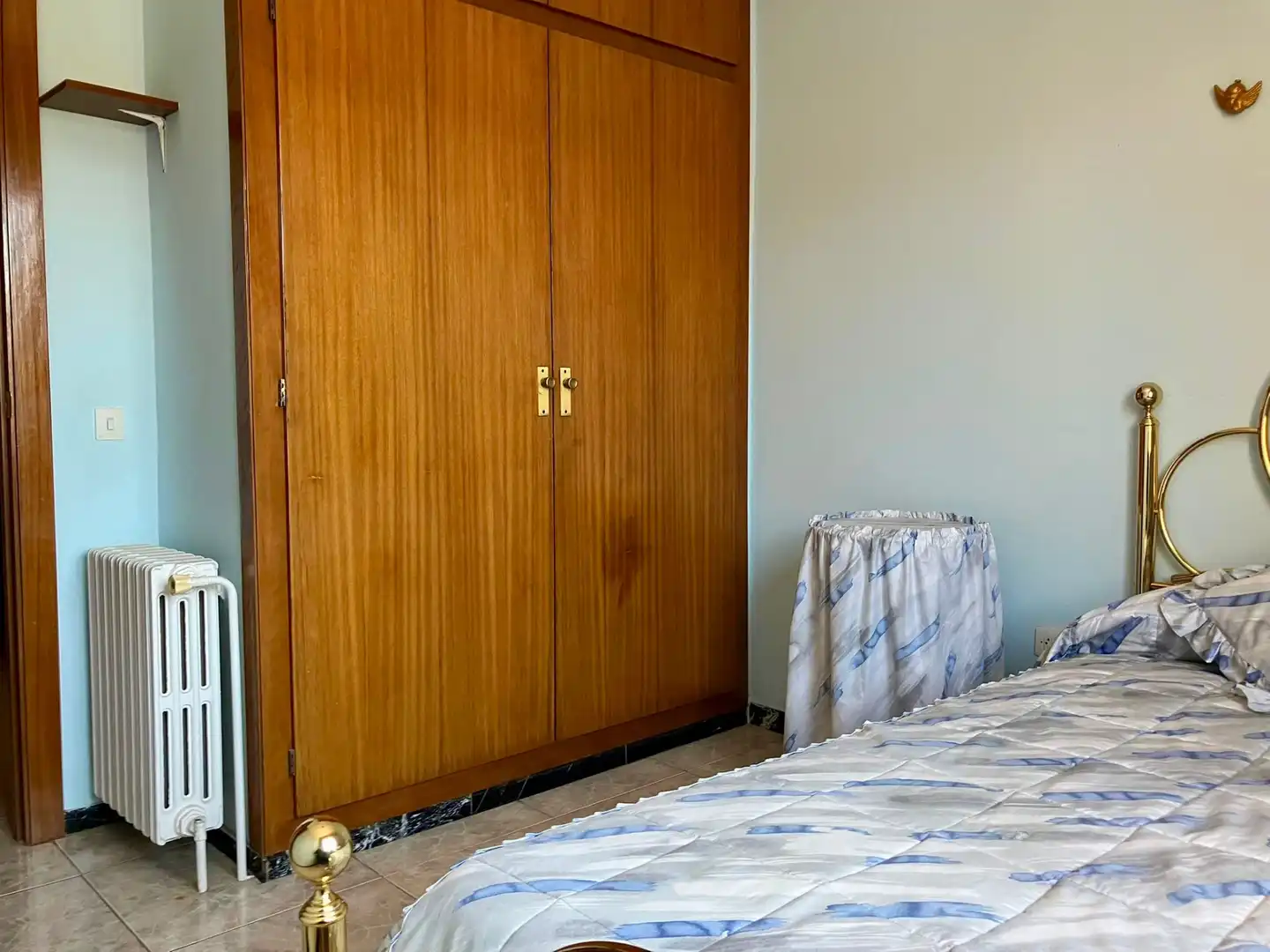 Dormitori de Casa o xalet en venda en Olot amb Calefacció, Terrassa i Balcó